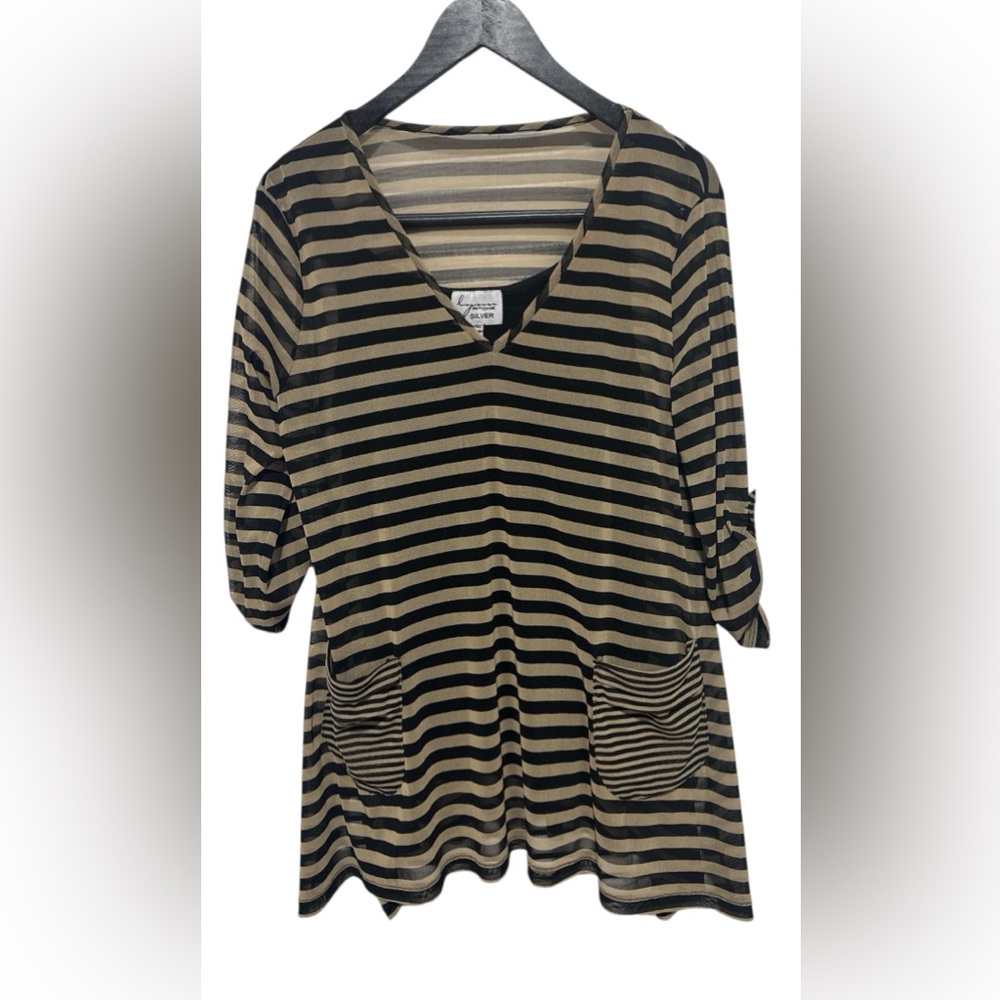 Lynn Ritchie V-Neck Tunic Blouse W/ Front Pockets & Built-In Cami In Women's L